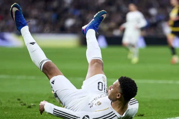 sem-operacao-a-vista:-real-madrid-revela-lesao-de-mbappe