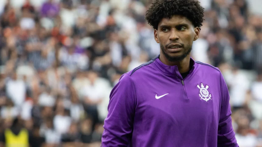 hugo-souza-apoia-arbitra-apos-fala-machista-de-zagueiro-do-red-bull-bragantino