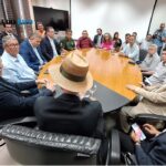 prefeitos-se-reunem-com-conselheiros-do-tce-e-relatam-preocupacoes-com-deficits-financeiros-orcamentarios