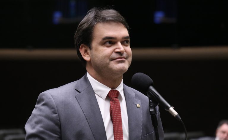 camara-aprova-projeto-que-cria-cargos-no-conselho-nacional-de-justica