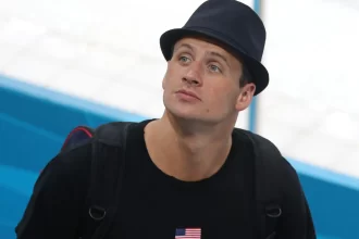 ex-nadador-envolvido-em-polemica-nas-olimpiadas-do-rio-e-acusado-de-trair-mulher-durante-gravidez