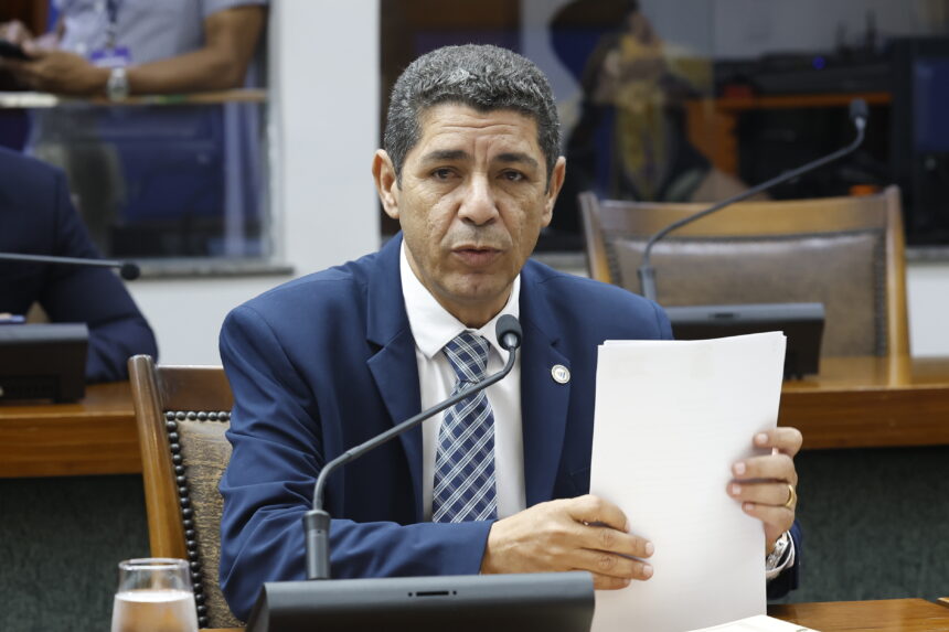 valdemar-junior-propoe-politica-estadual-de-fomento-a-inteligencia-artificial-no-tocantins