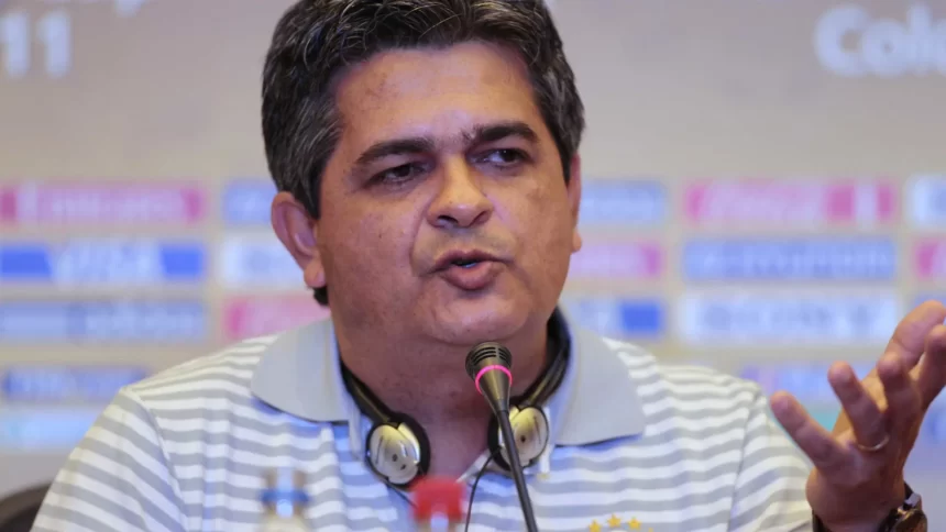 tecnico-ney-franco-fica-preso-no-qatar-e-relata-explosoes-em-meio-a-guerra-no-ira