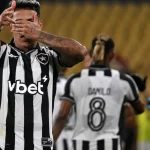 atacante-se-redime,-e-botafogo-busca-empate-no-equador-na-pre-libertadores