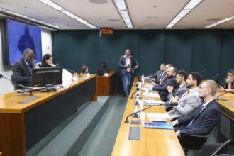 debate-sobre-microcredito-destaca-importancia-da-educacao-financeira