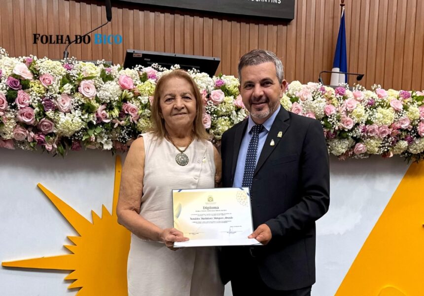 araguatins:-professora-irenildes-e-homenageada-por-trajetoria-historica-na-educacao-do-bico-do-papagaio