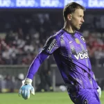 apos-falhas,-botafogo-ve-goleiro-neto-como-negociavel-e-aguarda-propostas