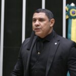 comissao-aprova-apoio-federal-para-iluminacao-led-em-cidades-com-baixa-cobertura-e-casos-de-violencia