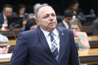 comissao-aprova-criacao-de-escolas-civico-militares-profissionalizantes