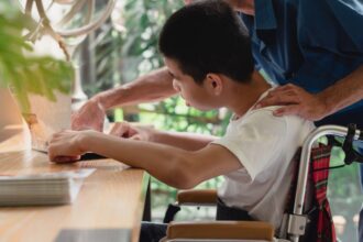 comissao-aprova-uso-de-tecnica-comportamental-na-inclusao-escolar