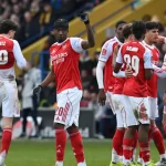 arsenal-supera-pressao-do-mansfield,-vence-por-2-a-1-e-avanca-na-copa-da-inglaterra
