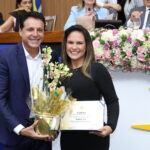 deputado-nilton-franco-homenageia-gestora-do-agronegocio-manthura-zara-em-sessao-pelo-dia-da-mulher