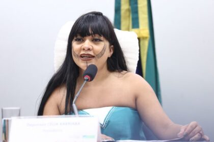 comissao-aprova-suspensao-de-norma-sobre-identificacao-de-indigenas-na-navegacao-de-interior