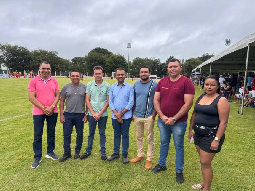 em-oliveira-de-fatima,-moisemar-prestigia-3a-copa-society-ferrujao