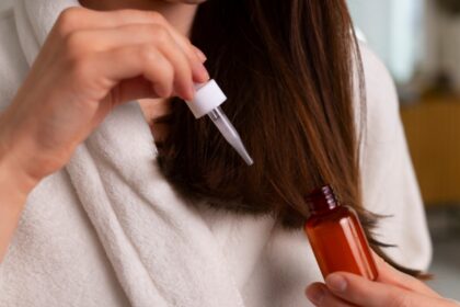 4-beneficios-do-oleo-capilar-para-proteger-os-fios-no-dia-a-dia