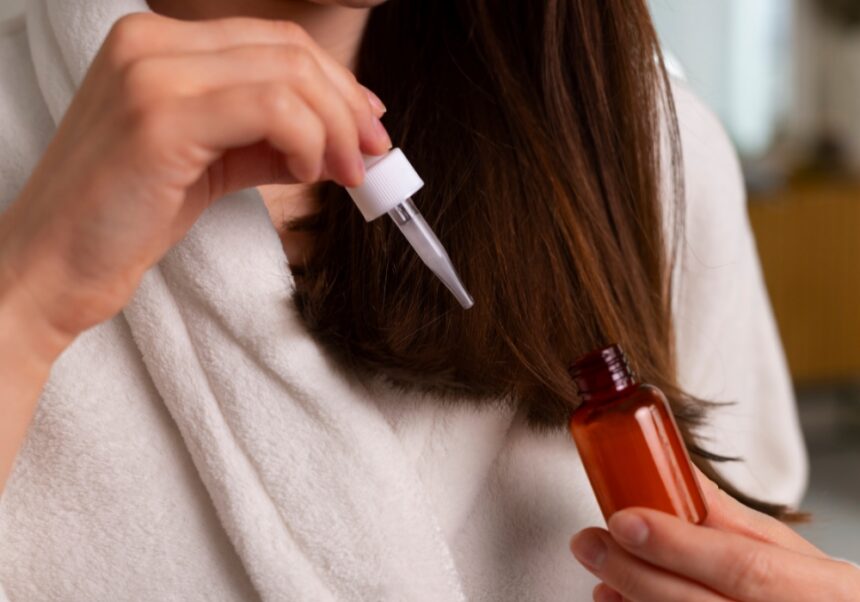 4-beneficios-do-oleo-capilar-para-proteger-os-fios-no-dia-a-dia