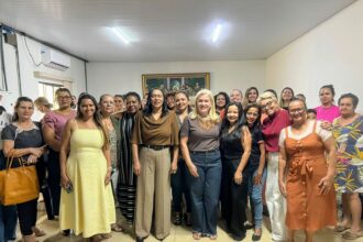 feira-da-mulher-empreendedora-em-araguaina-destaca-atuacao-de-dra.-angela-da-facit-no-fortalecimento-do-empreendedorismo-feminino