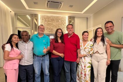 deputado-dr.-danilo-alencar-recebe-vereadores-de-sua-base-em-paraiso-do-tocantins