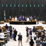 deputados-lancam-carta-compromisso-para-incluir-a-protecao-animal-no-debate-eleitoral