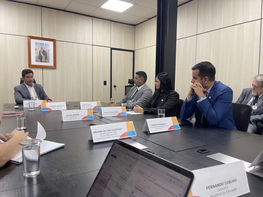 palmas-apresenta-demandas-educacionais-ao-mec-e-busca-apoio-para-obras-e-novas-creches