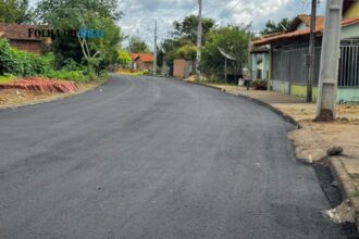 esperantina:-obras-de-recapeamento-avancam-e-chegam-a-vila-tocantins