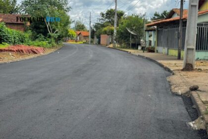 esperantina:-obras-de-recapeamento-avancam-e-chegam-a-vila-tocantins