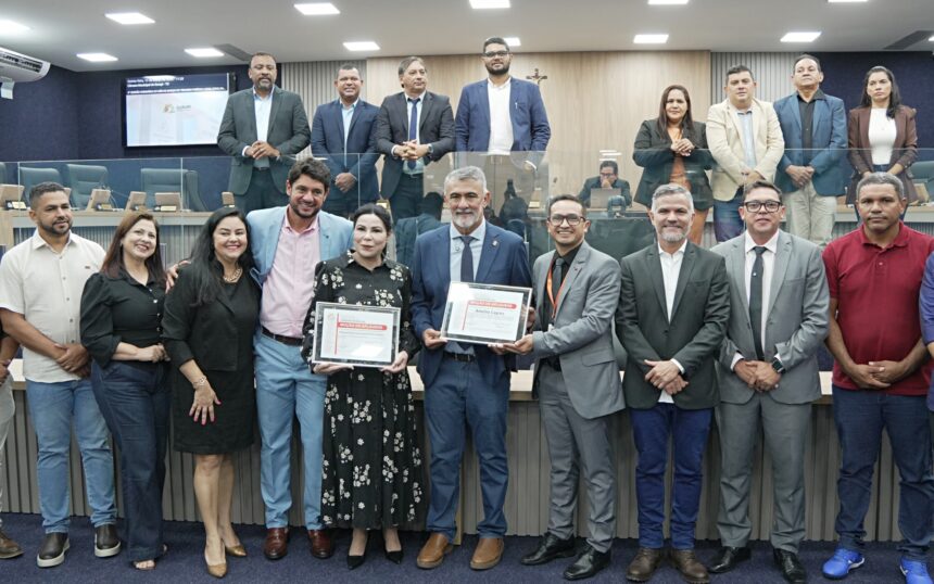 amelio-cayres-destaca-papel-politico-e-social-de-vereadores-durante-homenagem-em-gurupi