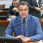 politica-que-incentiva-a-pesquisa-cientifica-na-educacao-basica-e-aprovada-na-aleto