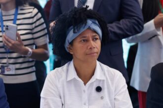 projeto-restringe-uso-de-medicamentos-manipulados-em-utis-neonatais