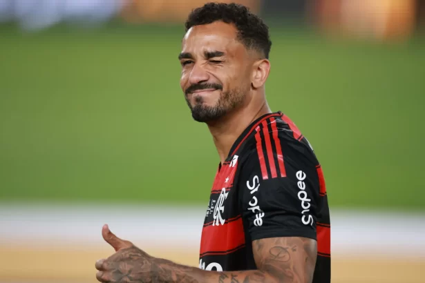 como-danilo-ajuda-na-imersao-do-tecnico-leonardo-jardim-no-flamengo