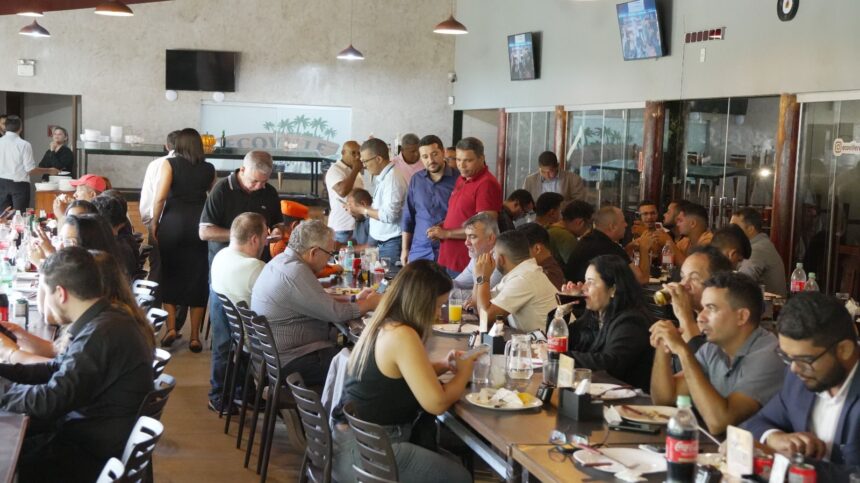 em-gurupi,-amelio-cayres-dialoga-com-a-imprensa-regional-e-reafirma-pre-candidatura-a-governador