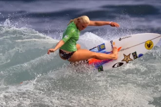 wsl-cria-convite-de-maternidade-e-anuncia-volta-de-tati-weston-webb-em-2027