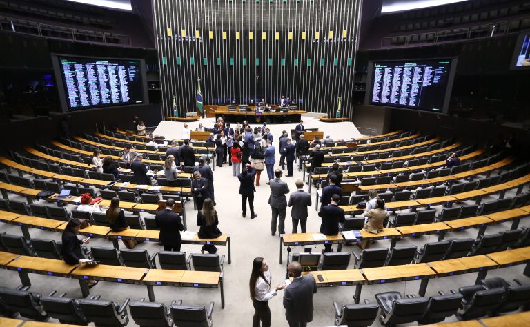 deputados-analisam-pedidos-de-urgencia-para-projetos-de-lei;-acompanhe