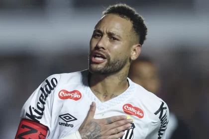 corte-de-neymar-gera-reacao-do-craque-apos-decisao-de-ancelotti