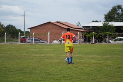 alianca-e-peixe-recebem-recursos-destinados-por-leo-barbosa-para-construcao-de-campos-de-futebol