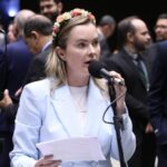 comissao-aprova-projeto-que-facilita-matricula-em-cidade-vizinha-mais-proxima-da-residencia