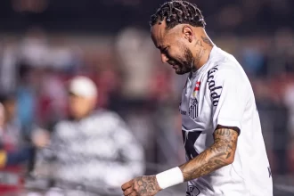 po,-ancelotti,-e-eu?,-reage-neymar-durante-a-convocacao