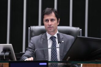 comissao-aprova-proposta-que-exige-acessibilidade-digital-em-contratacao-publica
