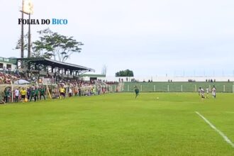 tocantinopolis-ec-reage-nos-acrescimos-e-garante-vaga-na-final