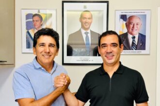 enaltecido-por-vicentinho-junior-e-toinho-andrade,-psdb-sela-permanencia-de-junior-geo