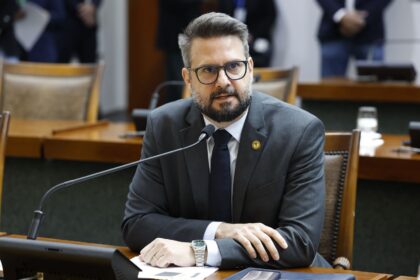 pl-de-mantoan-e-aprovado-e-representa-avanco-ao-combate-a-violencia-politica-de-genero-no-tocantins