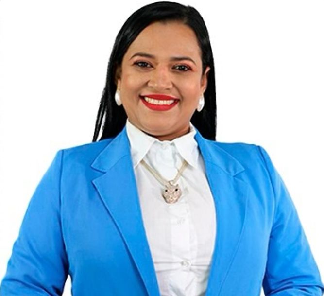 suplente-de-vereadora-em-araguaina,-poliana-radar-lanca-pre-candidatura-a-deputada-federal