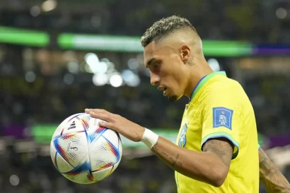 vini-jr.-e-raphinha-nao-deslancham,-e-selecao-segue-carente-de-protagonistas