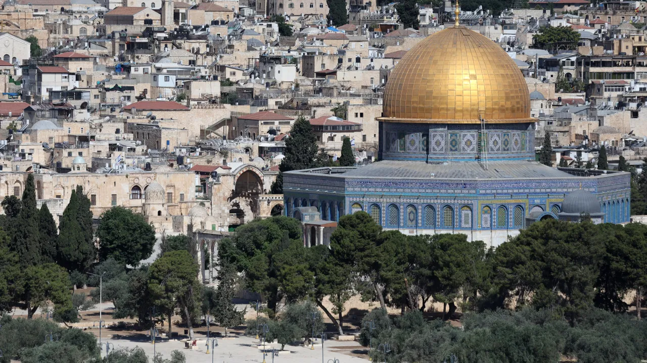 policia-israelense-impede-cardeal-de-jerusalem-de-celebrar-missa-na-igreja-do-santo-sepulcro