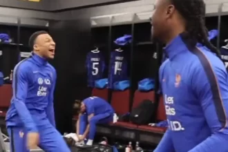 mbappe-vira-destaque-com-festa-animada-apos-vitoria-da-franca;-veja