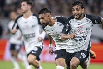corinthians-vai-ao-rio-para-encarar-o-fluminense-na-tentativa-de-encerrar-jejum-de-vitorias
