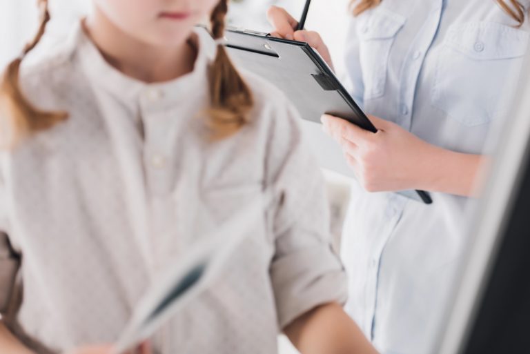 tratamento-medicamentoso-para-pessoas-com-autismo-e-tema-de-audiencia-na-terca