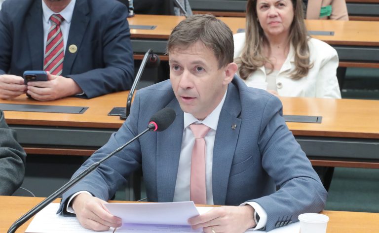 projeto-restringe-uso-do-fundo-garantidor-de-creditos-em-propaganda-para-venda-de-produtos-financeiros