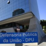 sancionada-lei-que-reajusta-salarios-de-servidores-da-defensoria-publica-da-uniao