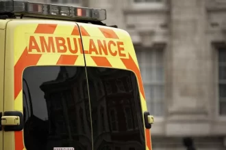 motorista-atropela-multidao-em-festival-budista-nos-eua-e-deixa-15-feridos